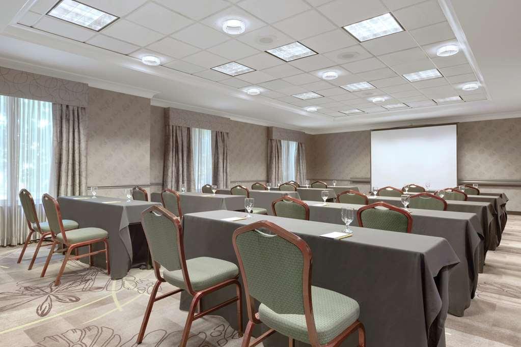 Hilton Garden Inn Springfield Einrichtungen foto